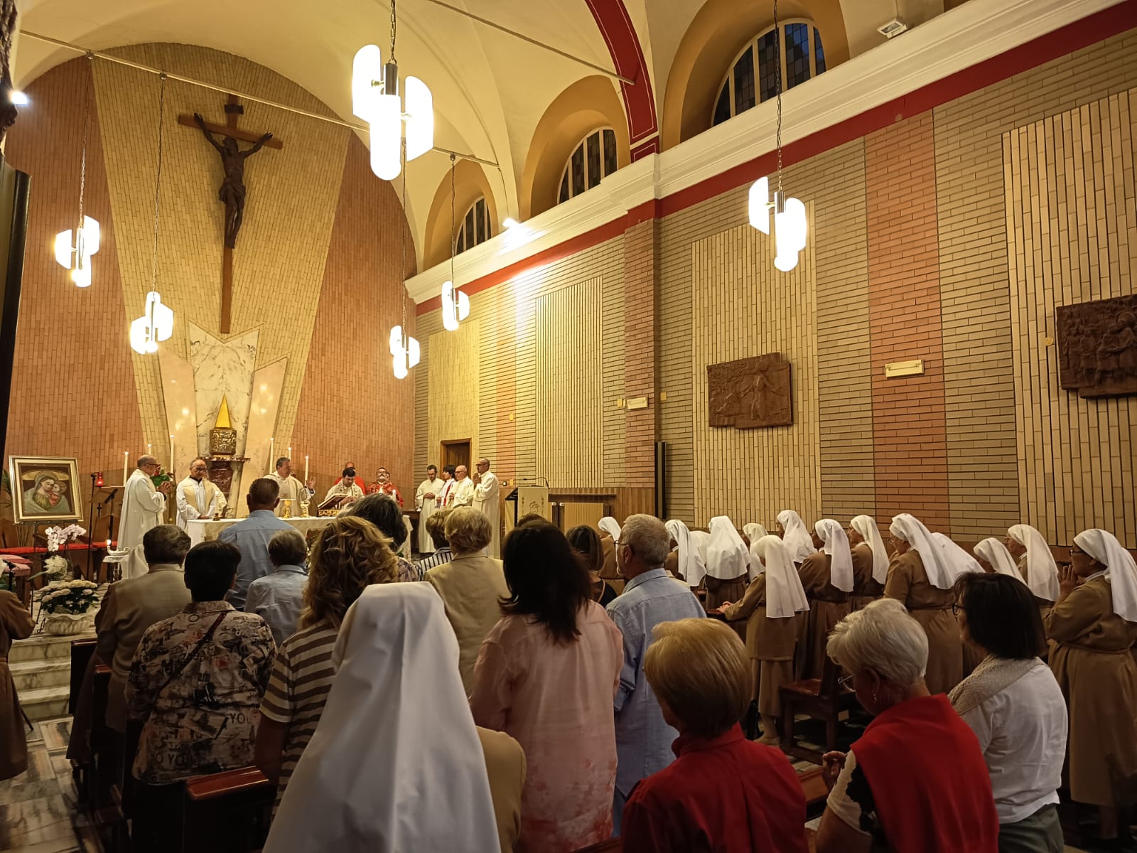Piccole Figlie del Sacro Cuore di Ges&ugrave;